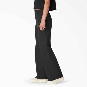 Dickies Womens Regular Fit Wide Leg Black Work Pants in Size 0R NWOT Never Worn!
